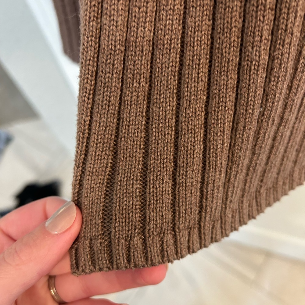 Brown Ribbed Sweater - Picture 4 of 4